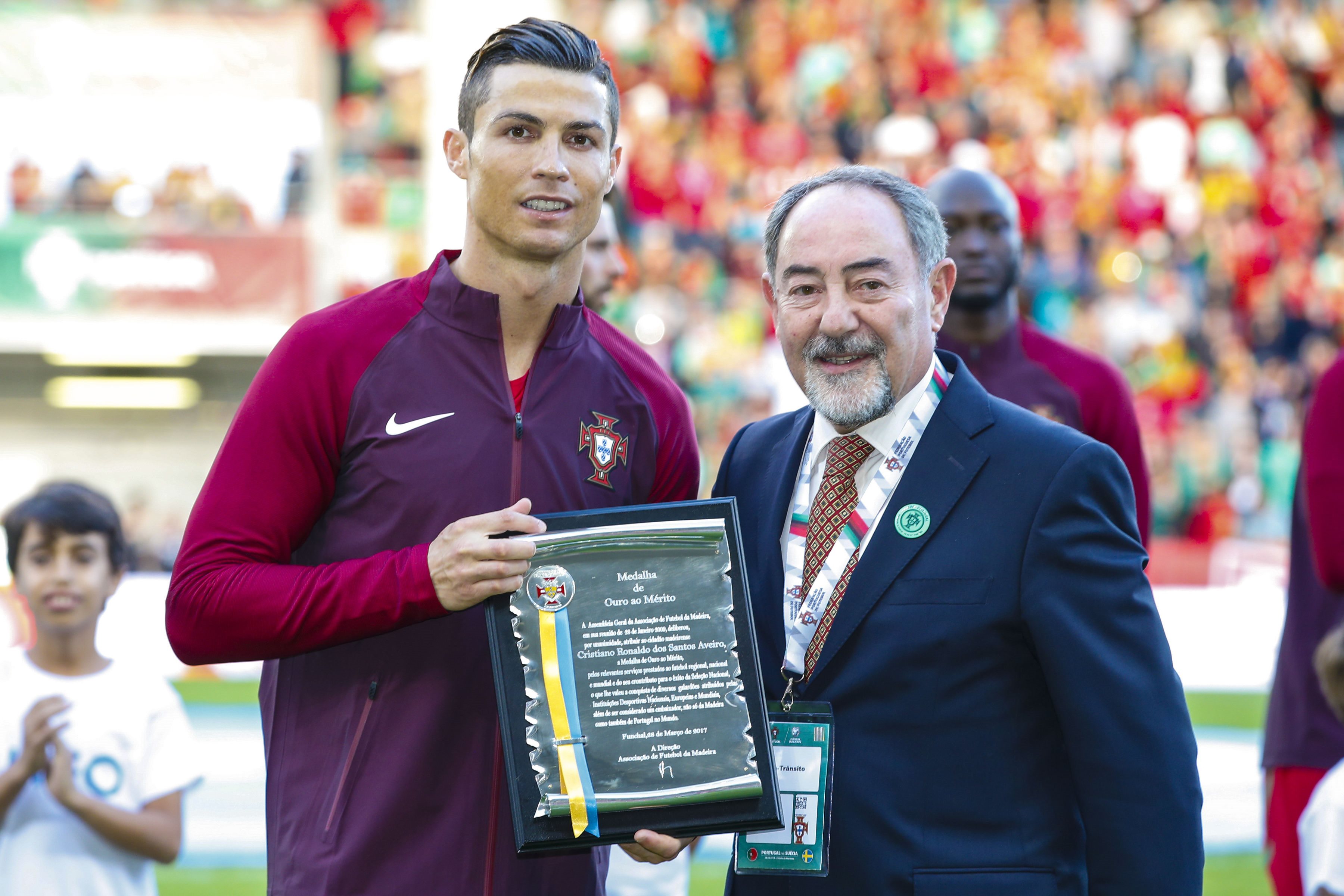 Cristiano Ronaldo homenageado pela AF Madeira
